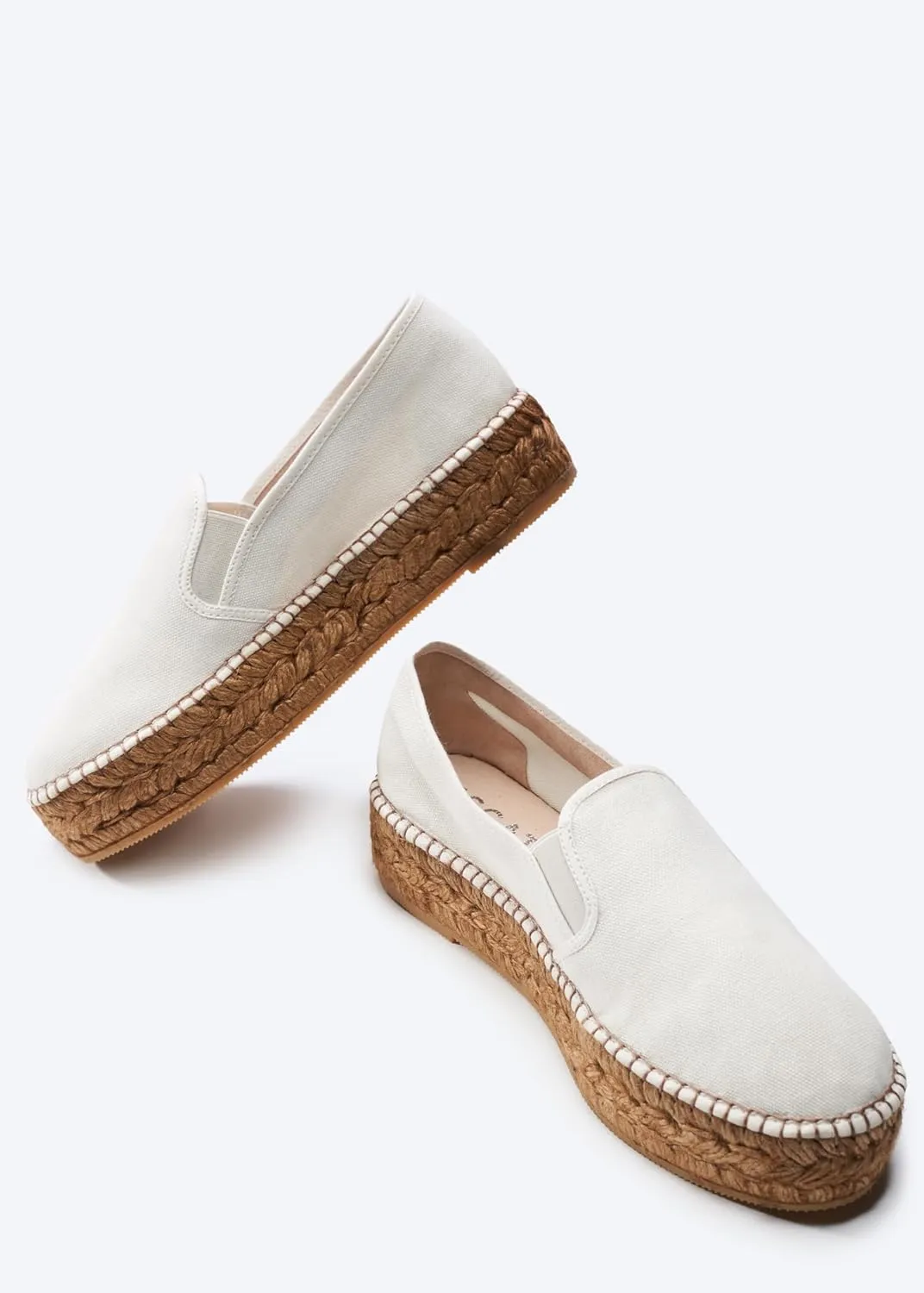 Castell Canvas Espadrille, Comfort and Style for Every Occasion, Size 6-11